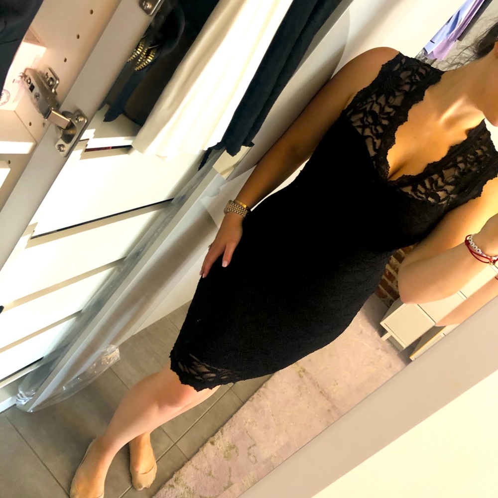 Tobi black lace dress, size Large
